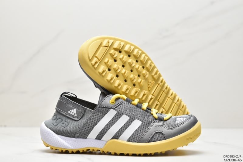 Adidas Sneakers